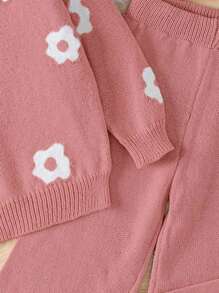 SHEIN Jong meisje bloemenpatroon ronde hals lange mouw gebreide trui en broek set, casual