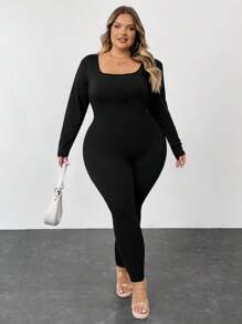 SHEIN CURVE+ Plus Size Solid Color Slim Fit Jumpsuit