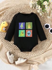 SHEIN 宝宝妈妈同款数字IP童话梦幻印花T恤，黑色长袖设计温柔呵护娇嫩肌肤，展现时尚休闲风。无论是与家人一起漫步，还是在家享受温馨时光，宝宝都是最可爱的 - 黑色 - 查看 4