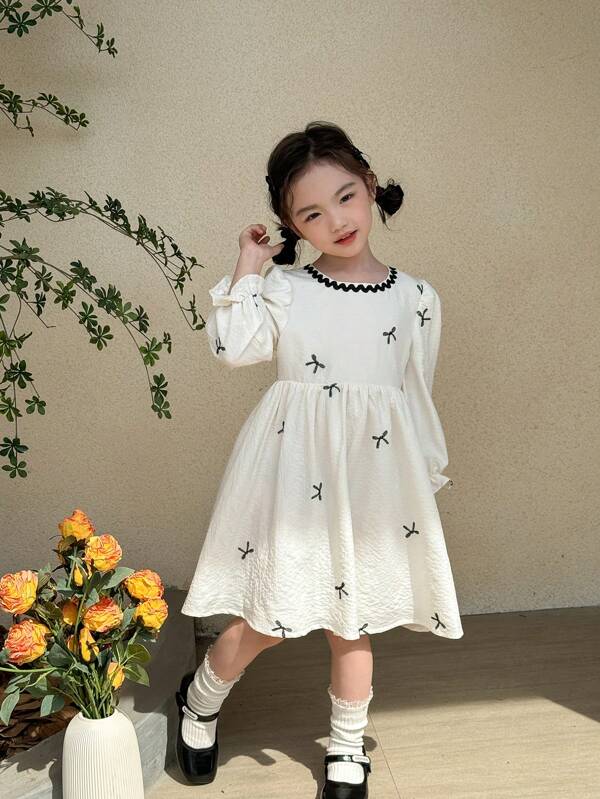 Young Girl Casual Minimalist Round Neck Long Sleeve Dress, Everyday Wear
