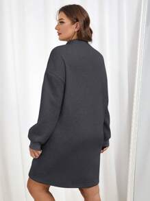 SHEIN Essnce Vestido de sudadera casual gris suelto con apertura frontal a media altura para mujer de tallas grandes - Gris Oscuro - Ver 2