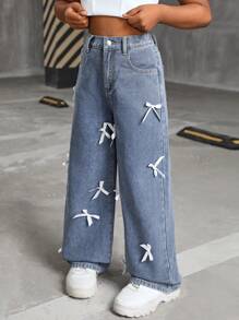 SHEIN Jeans rectos de mezclilla desgastada con bolsillos decorados con moños, ropa de otoño para el regreso a la escuela para niñas preadolescentes con estilo Y2K - Lavado ligero - Ver 6