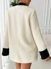 SHEIN Clasi Áo khoác dài thường ngày thanh lịch cho nữ có thắt lưng, cổ tròn, nơ, túi hai hàng khuy, màu đen có khối màu ở cổ, cổ tay áo màu đen và trắng, mùa thu/đông - Màu be - Xem 2