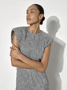 Maija 现代都市银色亮片贴身垫肩女士中长连衣裙，适合情人节聚会、春夏派对 - 灰色 - 查看 3