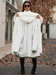 Calvaya Chaqueta de forro polar de manga larga con cintura ajustada, estilo patchwork y peluda, talla grande