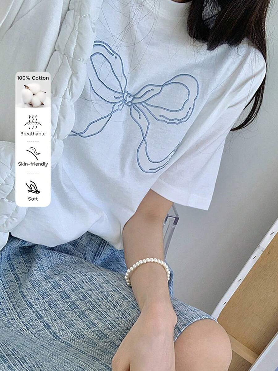 DAZY 女士夏季短袖圆领蝴蝶结刺绣宽松T恤，带蝴蝶结可爱上衣，图案T恤 - 白色 - 查看 1