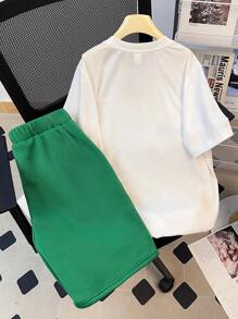 SHEIN Leap Crew 2 Peças Conjunto de Camiseta e Shorts Estampados com Monograma de Corrida de Rua para Adolescentes Meninos, Conjunto de Duas Peças Acessível