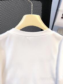 SHEIN 青少年男孩休闲运动舒适简约百搭可爱柔软 T 恤，带有肖像和字母设计，适合上学、旅行、运动、秋冬季 - 白色 - 查看 6