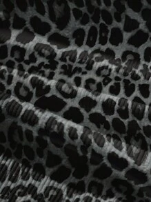 SHEIN EZwear Donkere luipaardprint ronde hals gerimpelde buste gevulde bh-vrije camisole, geschikt voor de zomer