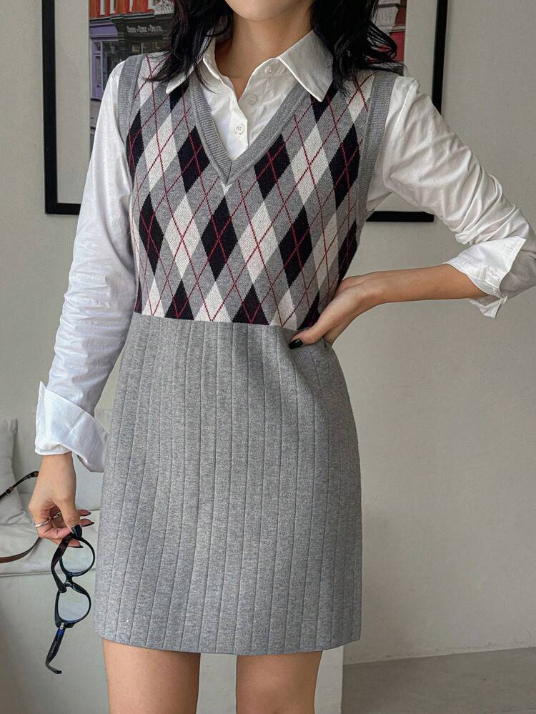 Women's Plaid Patchwork Sleeveless Casual Short Sweater Dress, Autumn/Winter