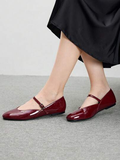 CUCCOO BIZCHIC 女士时尚休闲简约玛丽珍平底鞋，百搭通勤新年假期情人节