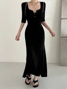 DAZY Gaun Wanita Warna Polos Leher Bulat Setengah Terbuka Depan Pas Badan Lengan Pendek, Gaun Musim Semi/Panas - Hitam - View 3