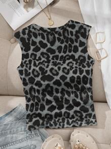 SHEIN EZwear Donkere luipaardprint ronde hals gerimpelde buste gevulde bh-vrije camisole, geschikt voor de zomer