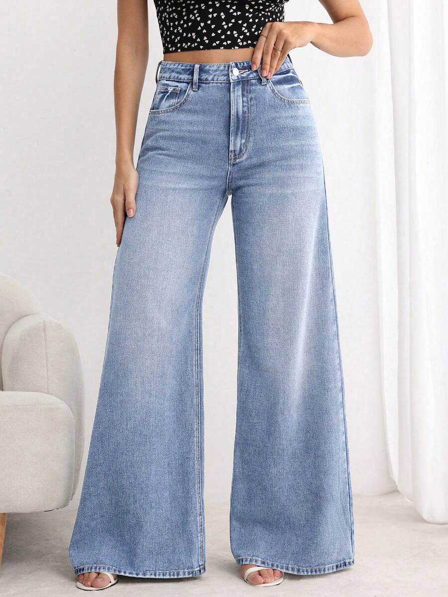 EMERY ROSE Women's Button Front Pocket Casual Loose Wide Leg Jeans - Light Wash - View 1