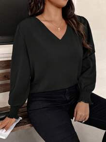 SHEIN Frenchy Große Größen Lässiges einfarbiges V-Ausschnitt Loose Fit Langarm Pullover Hemd