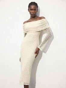 Maija Women's Elegant Cream White Textured Lace Bodycon Dress,Autumn Off Shoulder Semi-Sheer Long Sleeve Fitted Waist Dress For Casual Dining&Office Wear - Apricot - View 1
