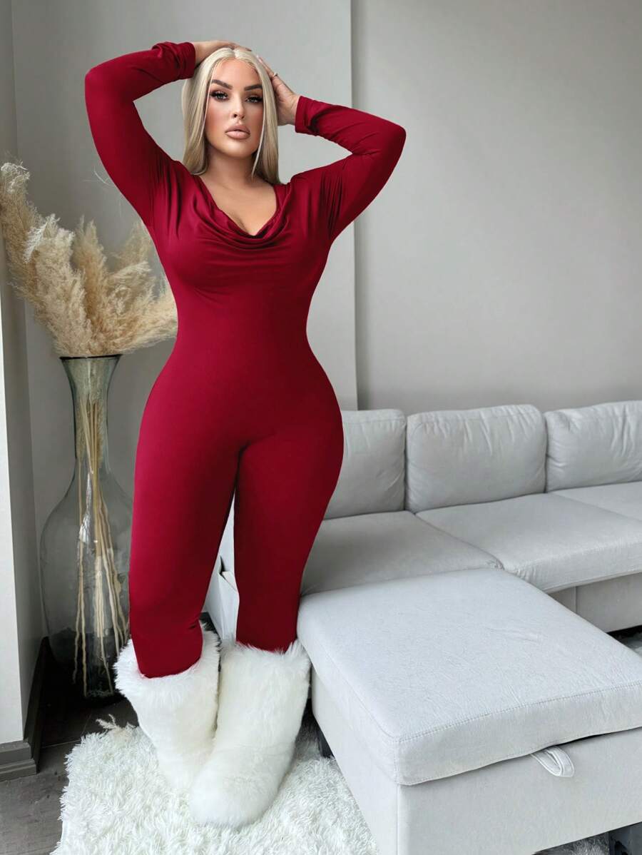 SHEIN SXY Mono de cuello alto ajustado cómodo para mujer talla grande para otoño e invierno, apto para Navidad - Burdeos - Ver 1