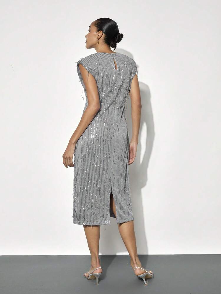SHEIN Maija Modern Urban Silver Sequin Fitted Shoulder Pad Women's Mid-Length Dress, Suitable For Valentine's Day Gathering, Party In Spring & Summer
