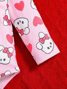 SHEIN Ensemble de 2 pièces pour nouveau-né, comprenant un body à manches longues imprimé d'un lapin mignon et un jupon en tulle doux. Fait de tissu tricoté confortable, convient pour le port quotidien, la Saint-Valentin, les sorties, les fêtes et les séances photo.