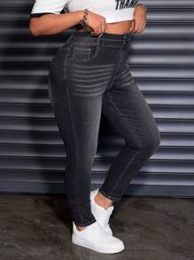 SHEIN EZwear Plus Size Women Pocketed Skinny Casual Jeans, Versatile - Dark Wash - View 3