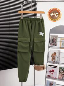 Calças com estampa de letras de bolso estéreo para meninos pré-adolescentes, roupas de outono para meninos
