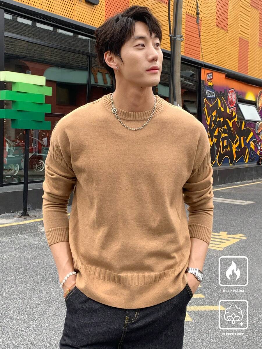Manfinity CasualKnits 男士圆领纯色休闲毛衣，简约时尚，适合日常穿着 - 駝色 - 查看 1