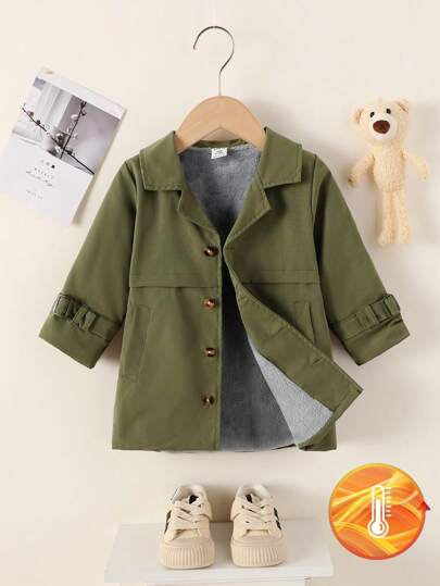 Baby Boys British Style Thick Padded Winter Windbreaker, Olive Green To Showcase Natural Charm. Includes Soft Thermal Lined For Double Insulation Against Cold Winds. Simple 4-Button Design With Lapel Collar For Fashion And Wind Protection, Elastic Cuffs For Comfortable Mobility. Essential Outdoor Play Gear To Let Baby Run Freely And Enjoy Warmth And Happiness In The Winter