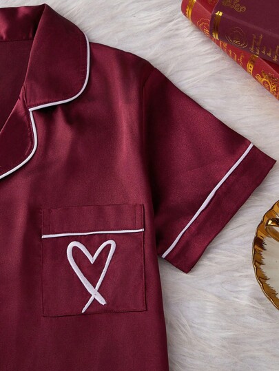 LuxeNights Imitation Zijden Heart Geborduurde Short Sleeve Top Pants Pajama Set view 6