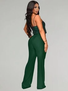 魅力女士亮片吊带背心和阔腿连体裤露背设计高弹力派对装，深绿色亮片细肩带，阔腿款式，冬季圣诞派对连体裤，外出装