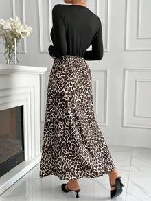 INAWLY 女士豹纹交叉 V 领长袖中长裹身连衣裙，适合春季