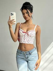 Aloruh T-shirt femme sexy et romantique avec imprimé cœur en dentelle et nœud, Top court ajusté, débardeur mignon style Y2K en dentelle, tenue pour Noël et Nouvel An