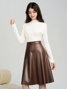 Jupe évasée vintage élégante et minimaliste pour adolescentes, design en PU