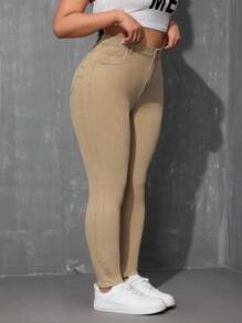 SHEIN EZwear Jeans de corte ajustado de unicolor simple para tallas grandes