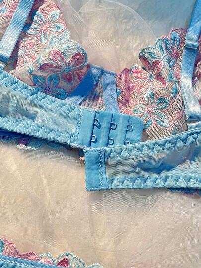 Roze Romantic Underwire Lingerie BH Slipje Set view 5