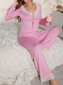 Conjunto de pijama elegante para mujer con cuello Peter Pan de encaje y contraste de color