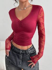 Flirla Women Contrast Lace V-Neck Long Sleeve Ruffle Hem Fitted Fashion T-Shirt, Autumn