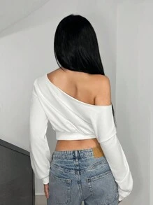 StreetHx Off Shoulder Streetwear Crop Pullover Sweatshirt For Women, Autumn, With Dropped Shoulder & Digital Print
