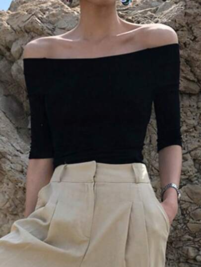 DAZY 女式纯色露肩修身黑色短袖 T 恤，春夏