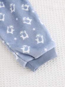 Cozy Pixies 企鹅印花法兰绒圆领长袖上衣和休闲长裤两件套睡衣套装，适合男婴 - 彩色 - 查看 6