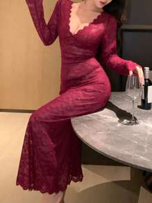 DAZY Lace Semi-Sheer Deep V-Neck Fitted Sexy Nightgown - Burgundy - View 5