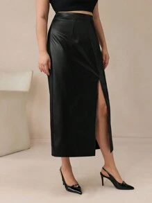 BizChic Women Solid Color Slit Simple Plus Size Casual PU Leather Elegant Commuter Skirt Fall Women Outfits Winter Women Clothes