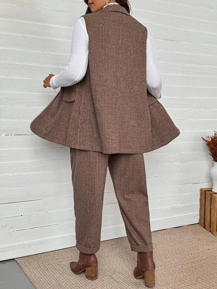SHEIN LUNE Conjunto casual de 2 piezas de talla grande para mujeres, con chaqueta sin mangas cruzada a doble pecho con cuello de cuadros y pantalones, atuendo de otoño, Acción de Gracias, Año Nuevo, vestidos de invierno, ropa de mujer, atuendos de fiesta, atuendo de Año Nuevo, ropa de oficina, atuendo de Año Nuevo, fiesta, casual de negocios - Multicolor - Añade 2