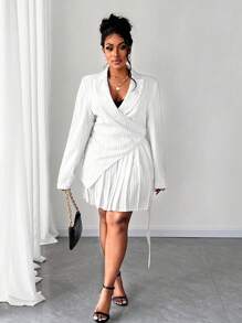 Maweii Ensemble deux pièces grande taille, veste col V à rayures asymétrique et mini-jupe