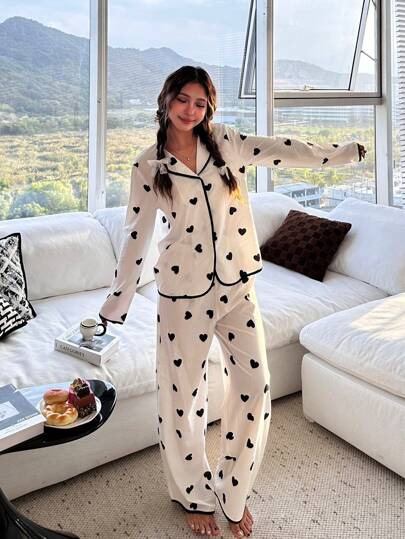 SHEIN 2pcs Teenage Girls Cute Simple Heart Print Zipper Front Long Sleeve Top And Straight Leg Lounge Pants Soft Loose Homewear Set