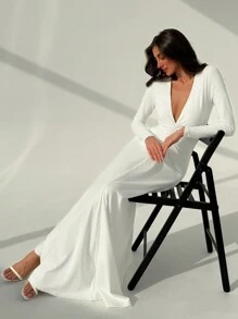 Aloruh 女士现代白色深 V 领长袖褶皱连衣裙 - 白色 - 查看 4
