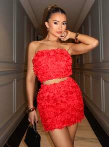 Glamine Bộ 2 món áo crop top không tay in hoa 3D màu trơn và chân váy mini cho trang phục năm mới - Đỏ - Xem 1