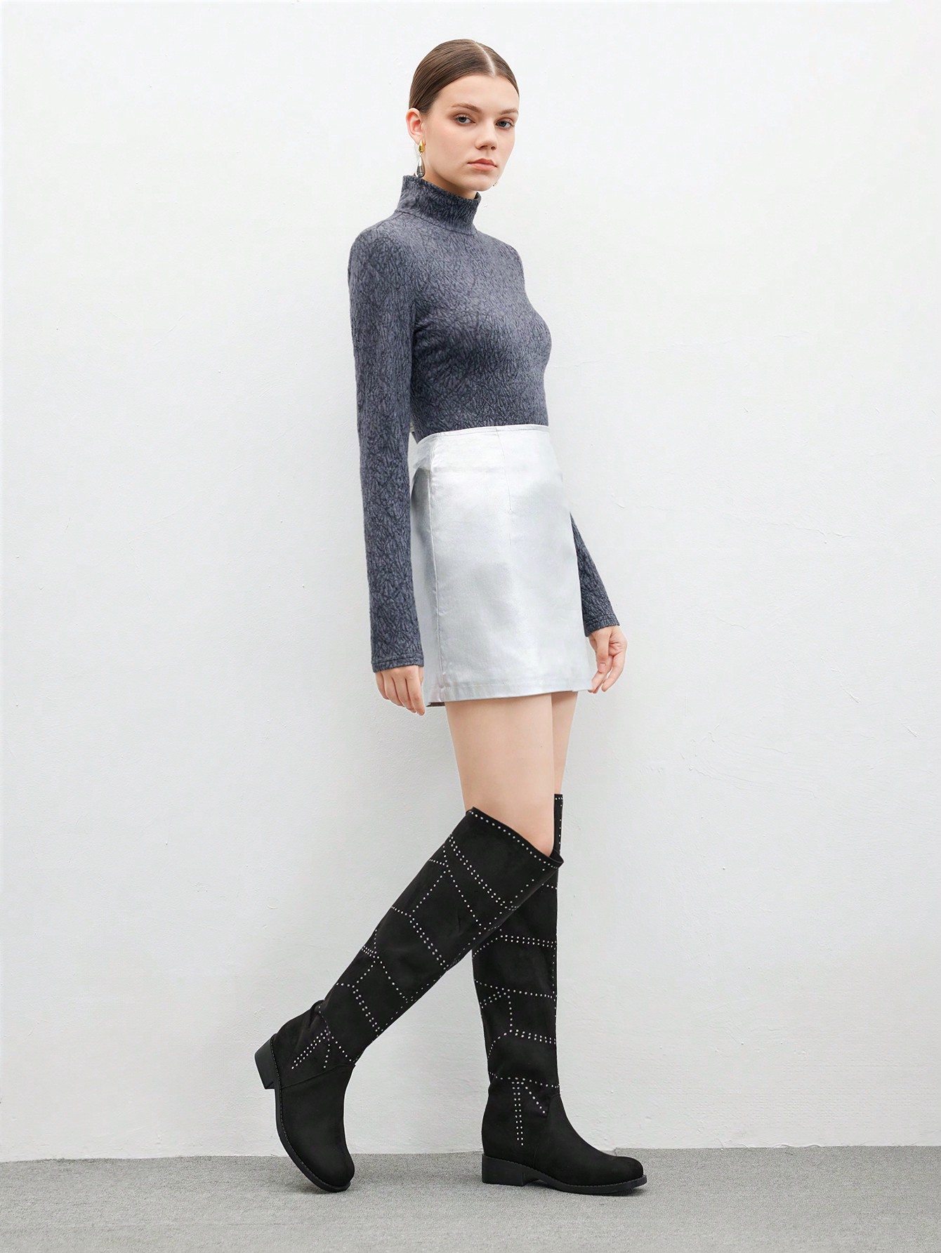 CUCCOO BIZCHIC 여성용 블랙 벨벳 라인스톤 장식 허벅지 하이부츠