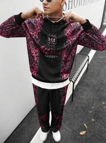 Manfinity EMRG بدلة رياضية كاجوال رجالية شاملة على هودي بسحاب وبنطال مع طباعة حرفية ونمر