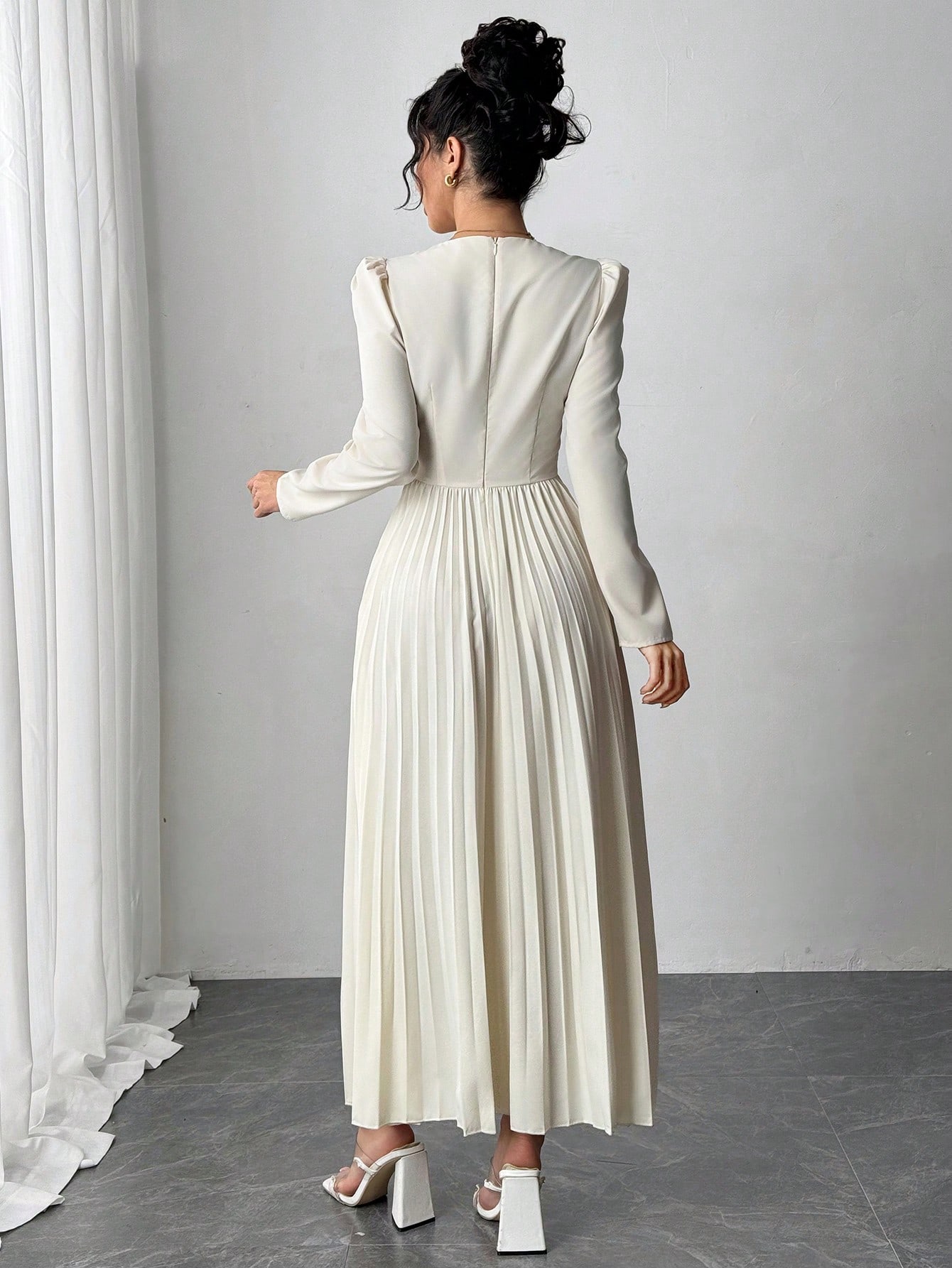 Rafferiza فستان طويل أنيق مطوي على شكل فراشة للزين...