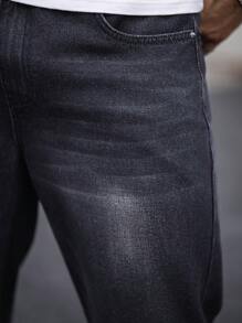 Manfinity Homme Men's Straight Leg Casual Washed Loose Fit Jeans With Pockets